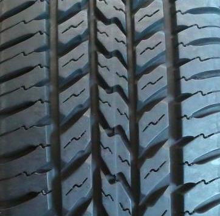 Douglas Xtra Trac II Tire 205/75R14 95S Fits: 1999 Ford Ranger XLT, 1994-95 Toyota Pickup SR5