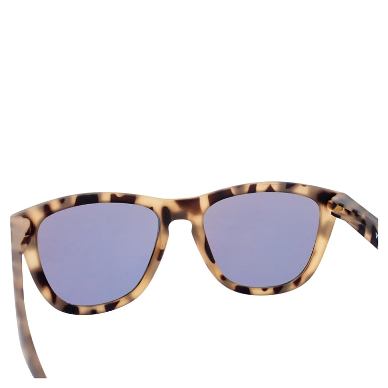 Women\'s Sunglasses Collection in Brown, Black, Cream Bella II Square Sunglasses | Cream Tortoise & Grey Gradient  main image 4