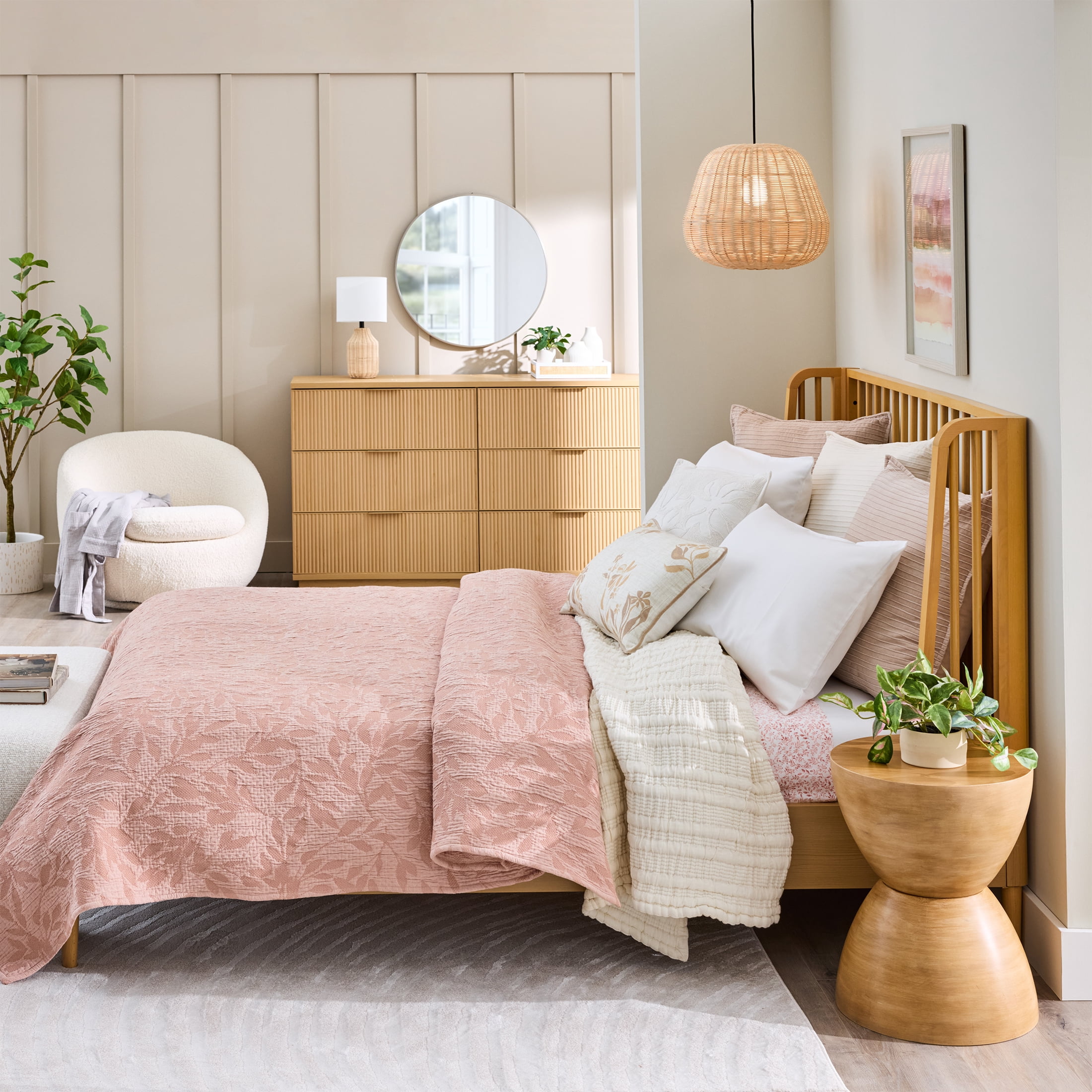 Better Homes & Gardens Botanical Double Cloth Quilt, Full/Queen, Antique Blush Bedding