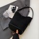 thumbnail image 4 of Bolso Hombro 10660 (), 4 of 9