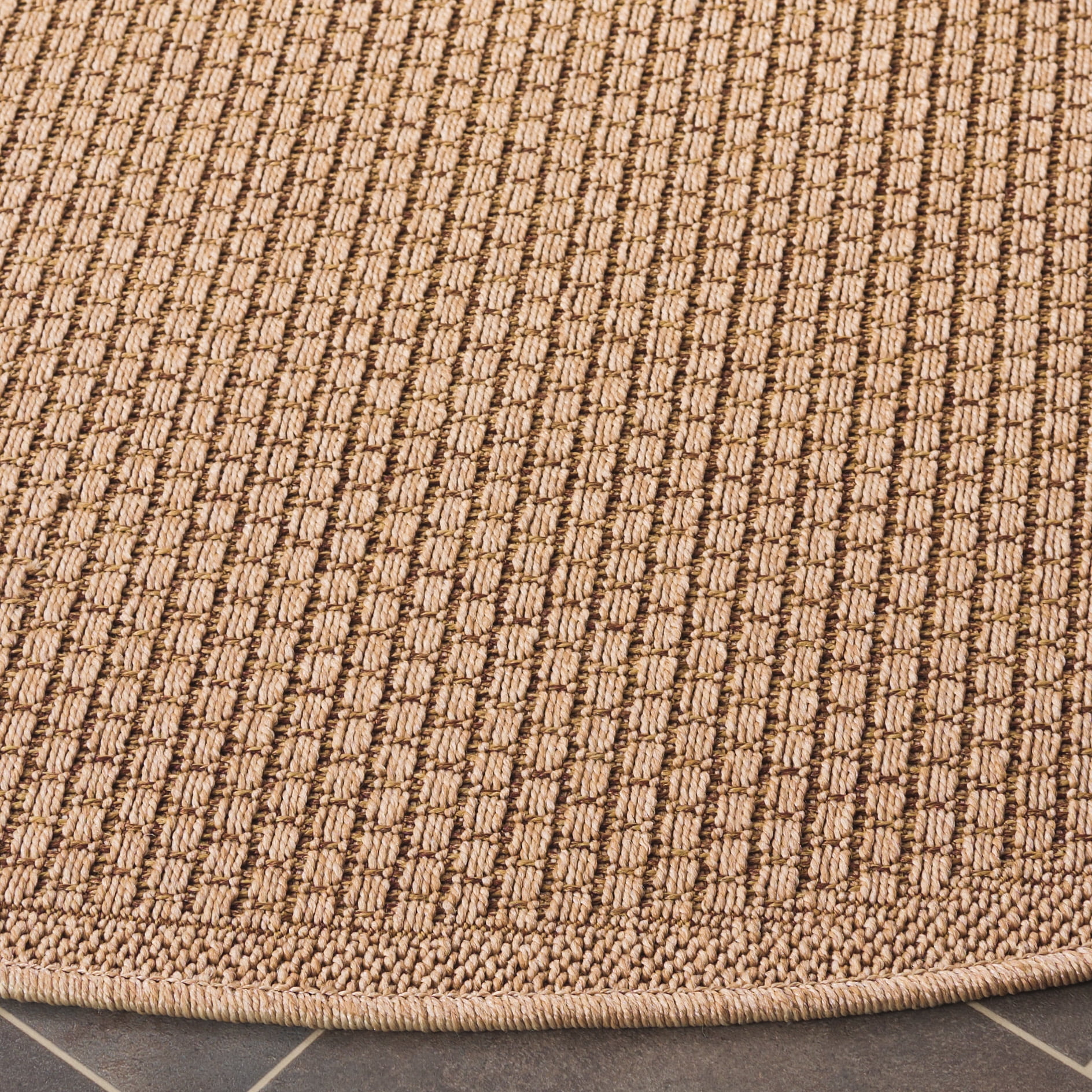 SAFAVIEH Atrium Sisal Langston Solid Indoor/Outdoor Area Rug, Beige, 6'7" x 6'7" Round