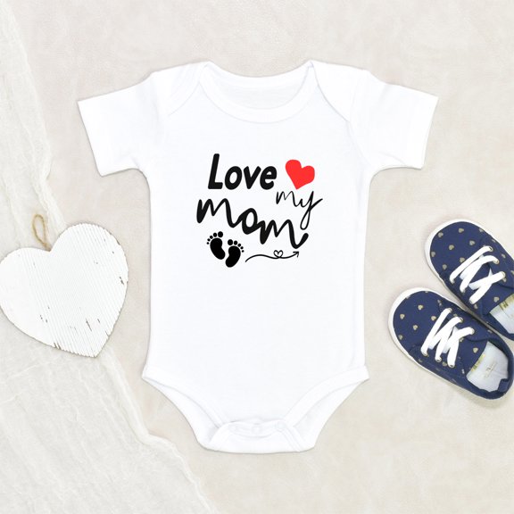 Newbabywishes - Loves Mom Heart Baby Clothes for Boys and Girls - Newborn Baby Clothes