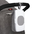 thumbnail image 3 of Dispensador de toallitas OXO Tot On-The-Go con bolsa para pañales, color gris, 3 of 8