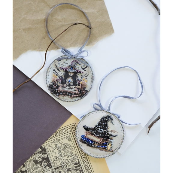 Wizardi Mini Bead Embroidery Kit Decoration - Enchantress. Colorful Beads, Beading Needles. DIY Kit. Embroidery for Beginners. Home Decor. ABT-040 Abris Art