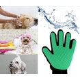 thumbnail image 3 of Guantes para depilación de mascotas, guantes suaves de belleza para mascotas, guantes para depilación con cepillo, guantes de masaje con diseño mejorado de cinco dedos, adecuados para perros y gatos, 3 of 5