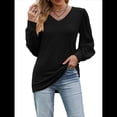 thumbnail image 3 of Blusas Elegantes e Informales para Mujer, con Cuello en V y Lunares, de Larga Negro L, 3 of 9