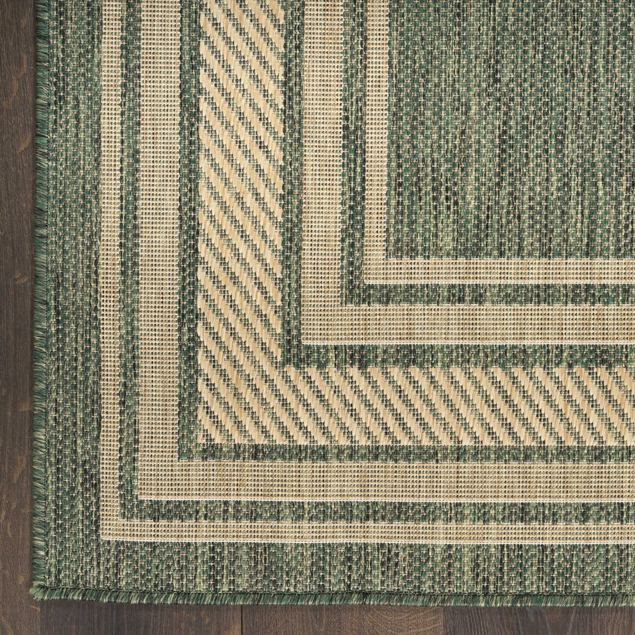Nourison Horizon Indoor/Outdoor 2' x 3' Green Modern Rug