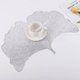 thumbnail image 1 of ER Juego de 4 manteles individuales decorativos de PVC (plateados), con patrón de hojas de Ginkgo huecas, resistentes al calor, antideslizantes, para cocina/hogar oso de fresa Electrónica, 1 of 3