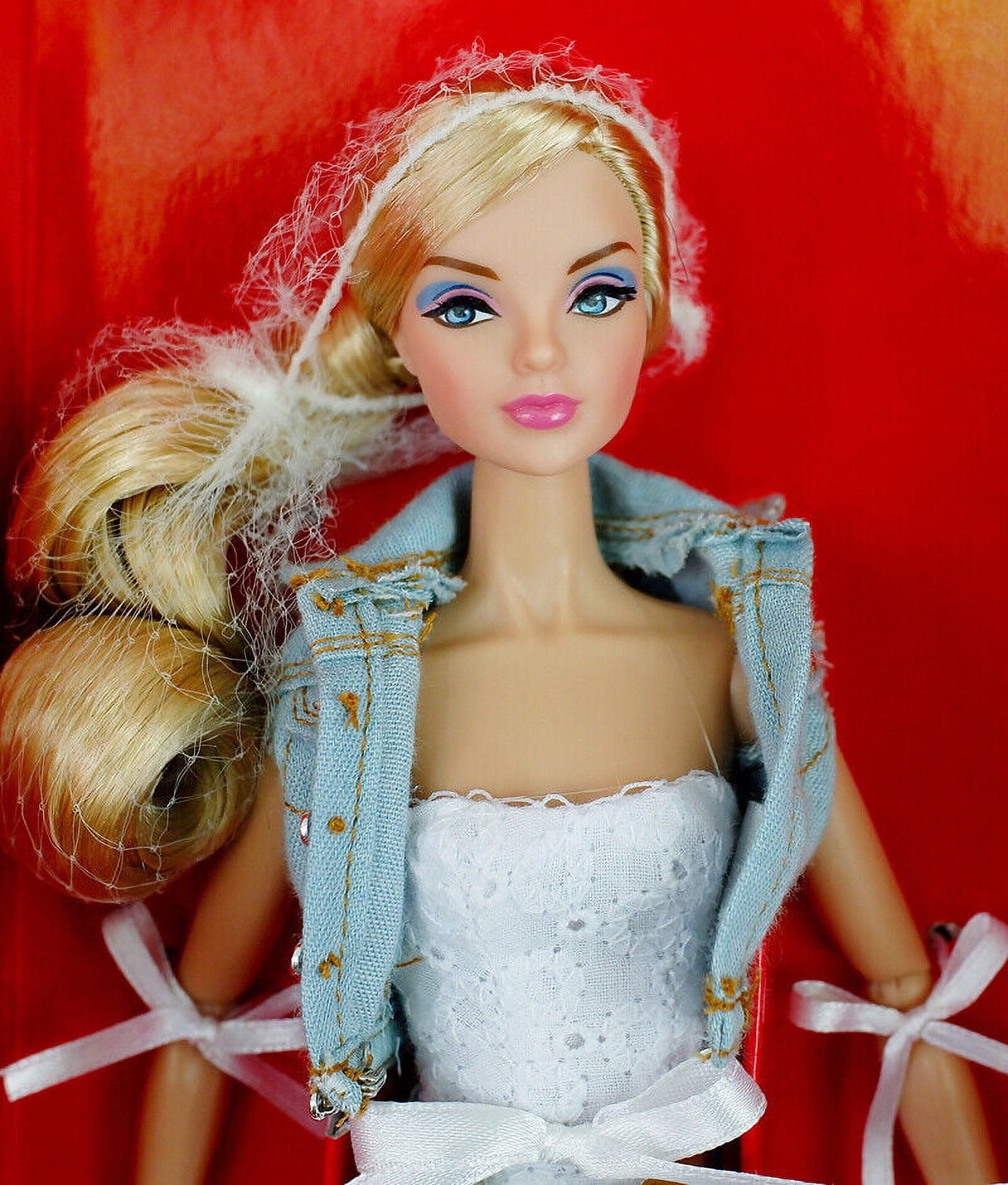 My Essence Dominique Makeda Integrity toys Nuface New NRFB 