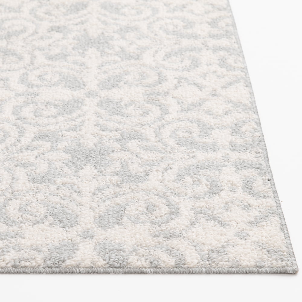 Classic Loop 5'x7' indoor area rug