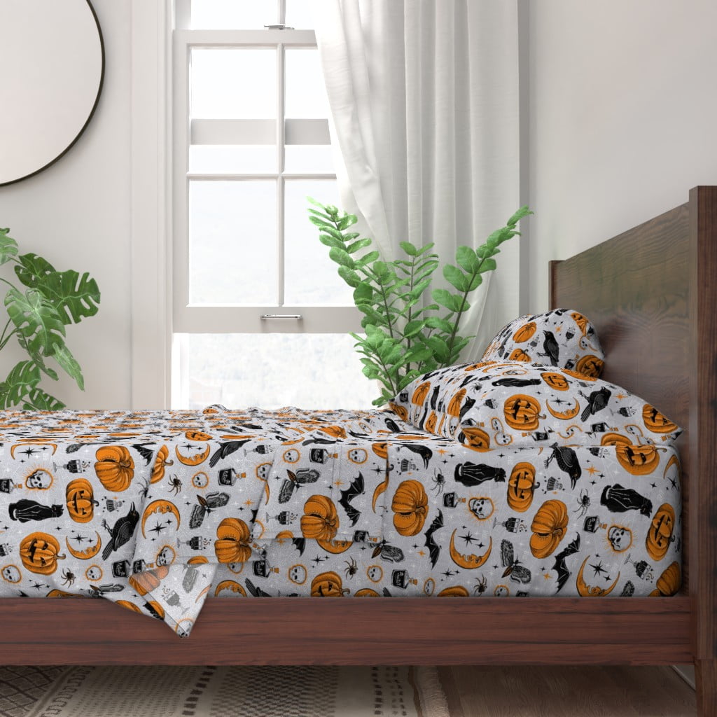 halloween crib sheet