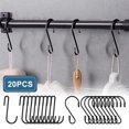 thumbnail image 1 of Muyoka Paquete de 20 ganchos en S para colgar, diseño de hebilla de seguridad, ganchos en S negros de metal resistente para colgar plantas, utensilios de cocina, ollas, sartenes, tazas, ropa, toallas, Muyoka Hogar, 1 of 7