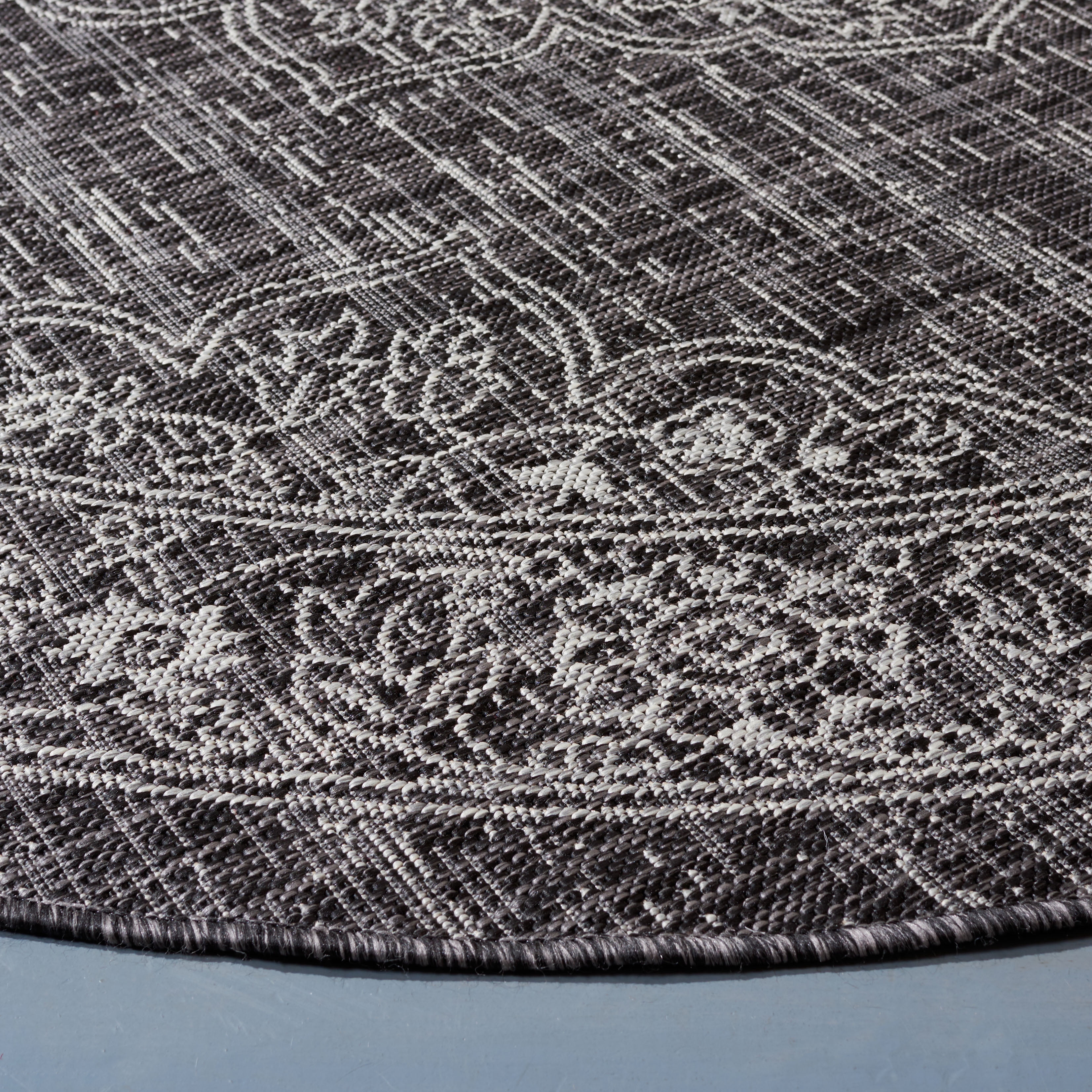 Safavieh Courtyard Chao Medallion Indoor/Outdoor Area Rug, Gray/Black, 6'7" x 6'7" Round