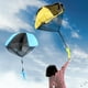 thumbnail image 3 of Juguetes de paracaídas para niños: juguetes para exteriores pequeños para volar sin enredos con paracaídas. Las mejores ideas para rellenar medias navideñas. Regalos únicos para niños y, 3 of 5