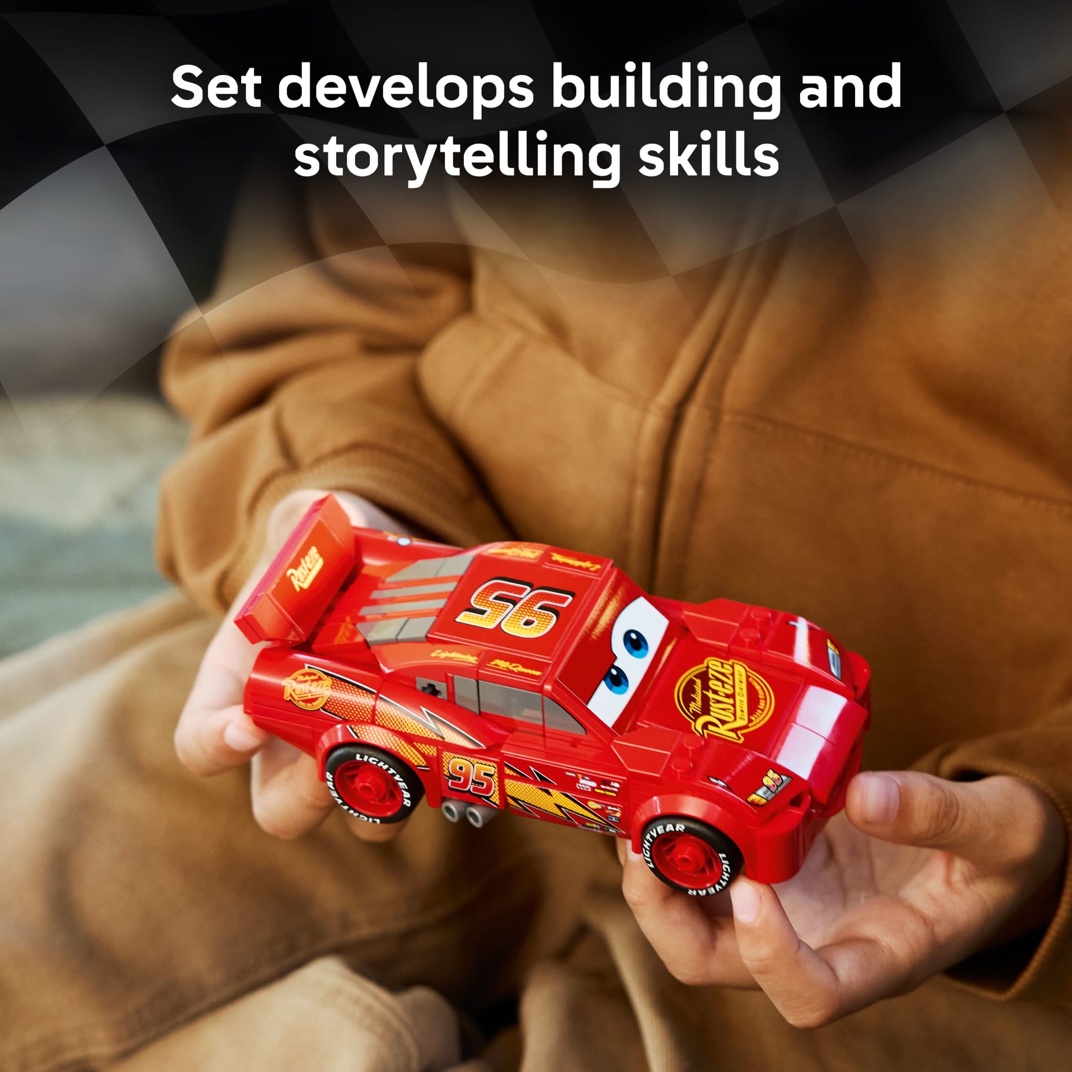 LEGO Speed Champions Rayo McQueen - Juguete de construcción para niños y niñas, de 9 años en adelante - Regalo de cumpleaños de auto de carreras para niños - Juguete de Disney Pixar Cars - 77255 5