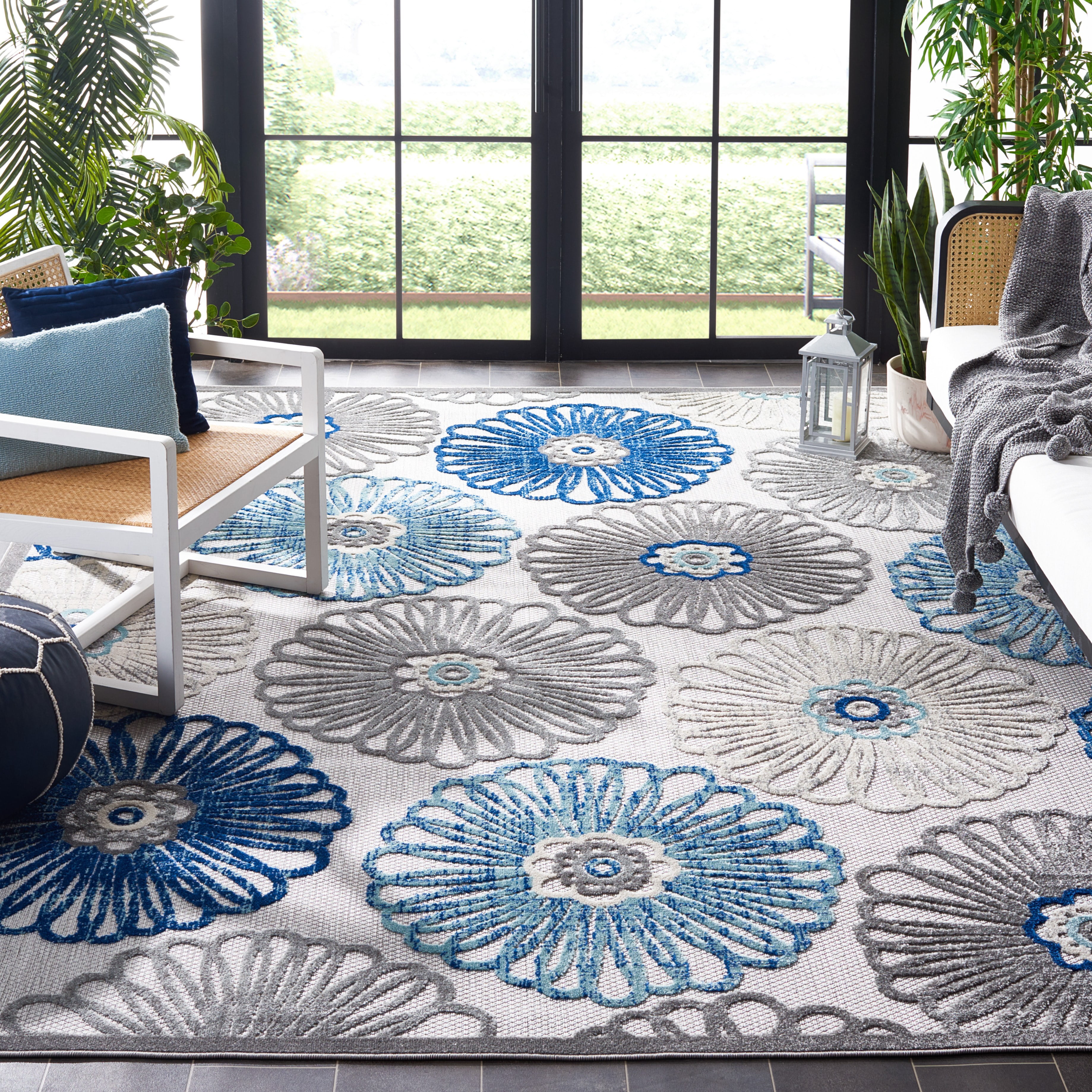 SAFAVIEH Cabana Aria Floral Indoor/Outdoor Area Rug, Grey/Blue, 6'7" x 6'7" Square