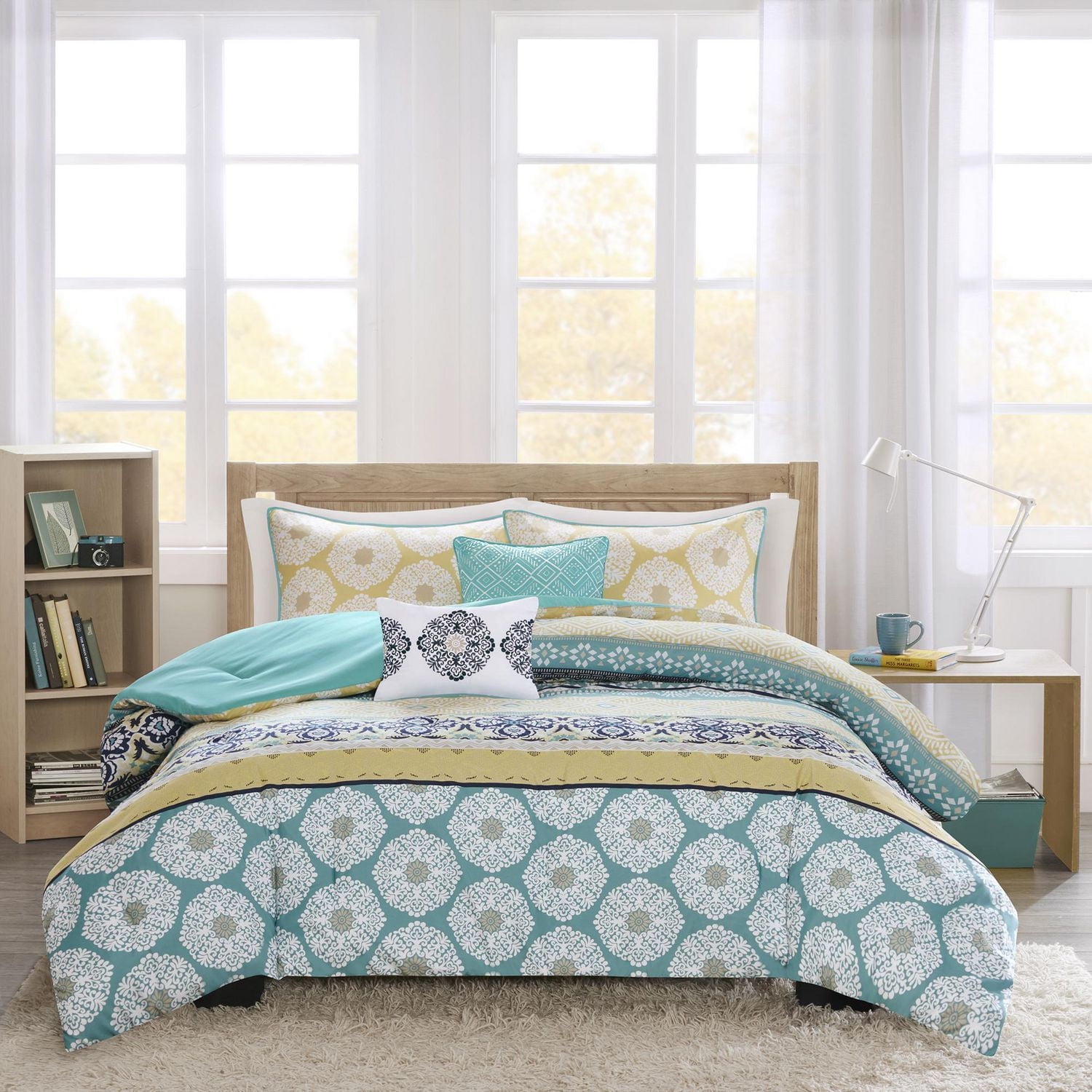 Home Essence Apartment Aneesa Comforter Set