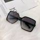 thumbnail image 4 of Gafas de sol cuadradas de gran tamaño y estilo boho chic unisex, gafas de sol retro de montura grande a la moda, 4 of 4