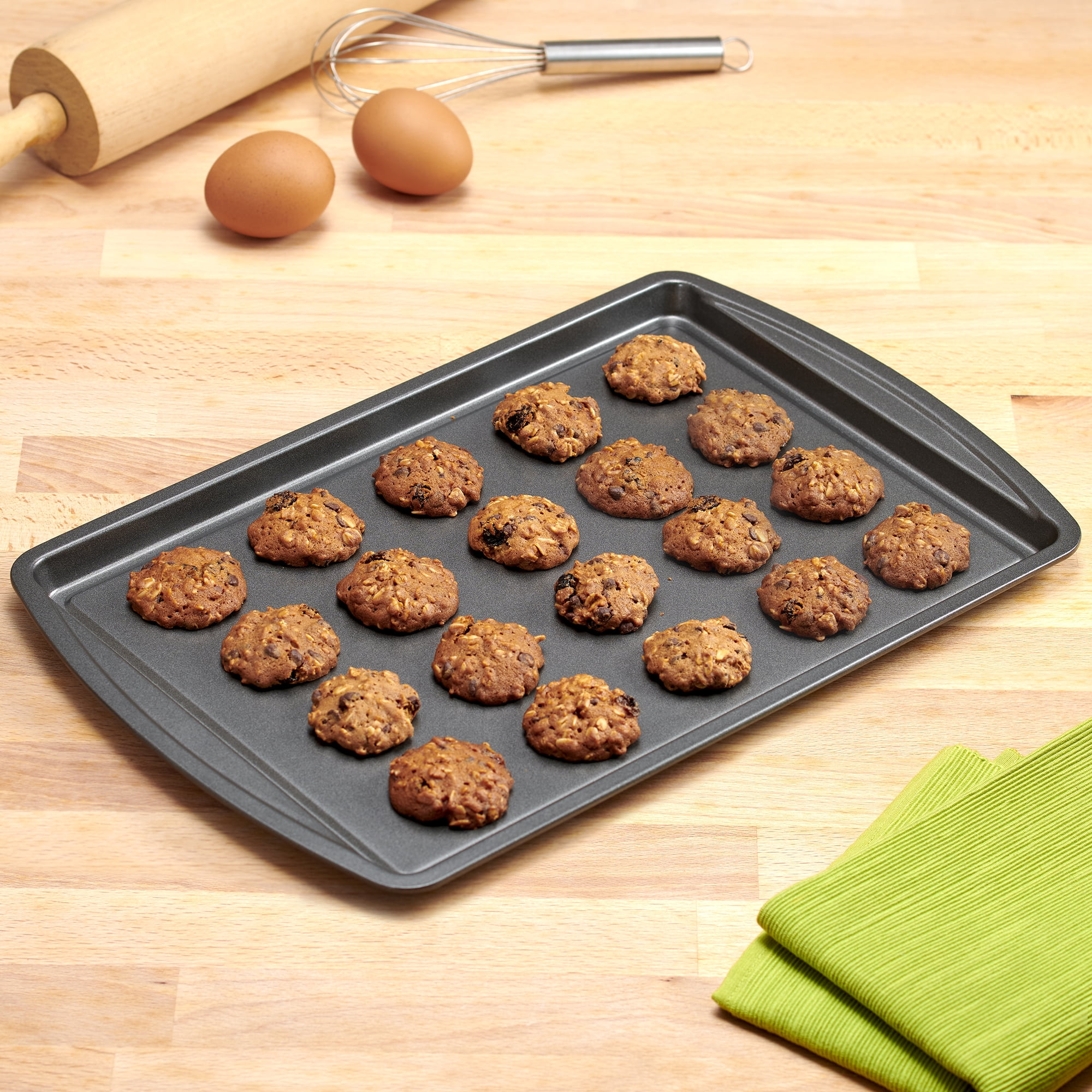Mainstays 3PC Nonstick Cookie Set, 11.2" x  17.2", 10.2" x 15.2", 9.2" x 13.2", Gray