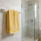 thumbnail image 4 of Toalla de baño extra grande 29"x13" – Súper suave, ligera, algodón altamente absorbente, multicolor, de secado rápido, portátil, duradero, de una sola pieza, 4 of 6