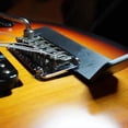 thumbnail image 2 of Cuña de Puente de Guitarra Eléctrica Trémolo Flotante para Ajuste y Afinación Cuña de Puente de Trémolo Flotante, 2 of 5