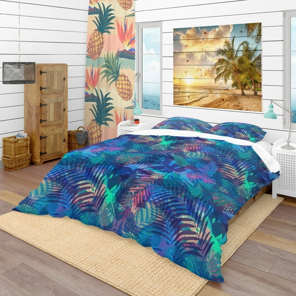 Designart 'Tropical Pattern with Palm Leaves' Modern & Contemporary Duvet Cover Set