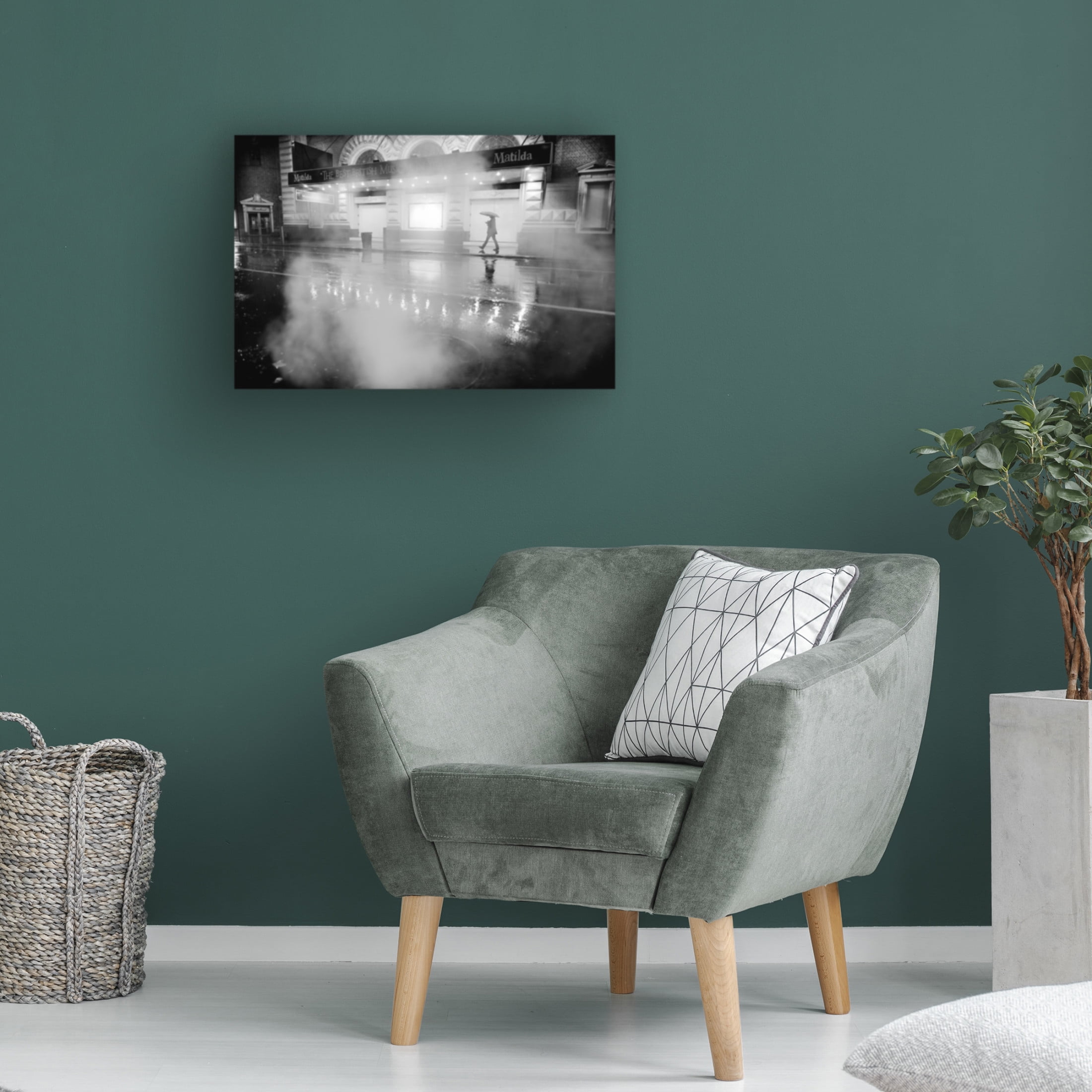 Canvas Wall Art - Martin Froyda 'Manhattan Streets , New York City' Wall Art for Living Room, Bedroom, or Office Décor by Trademark Fine Art - 19 x 12 Inches