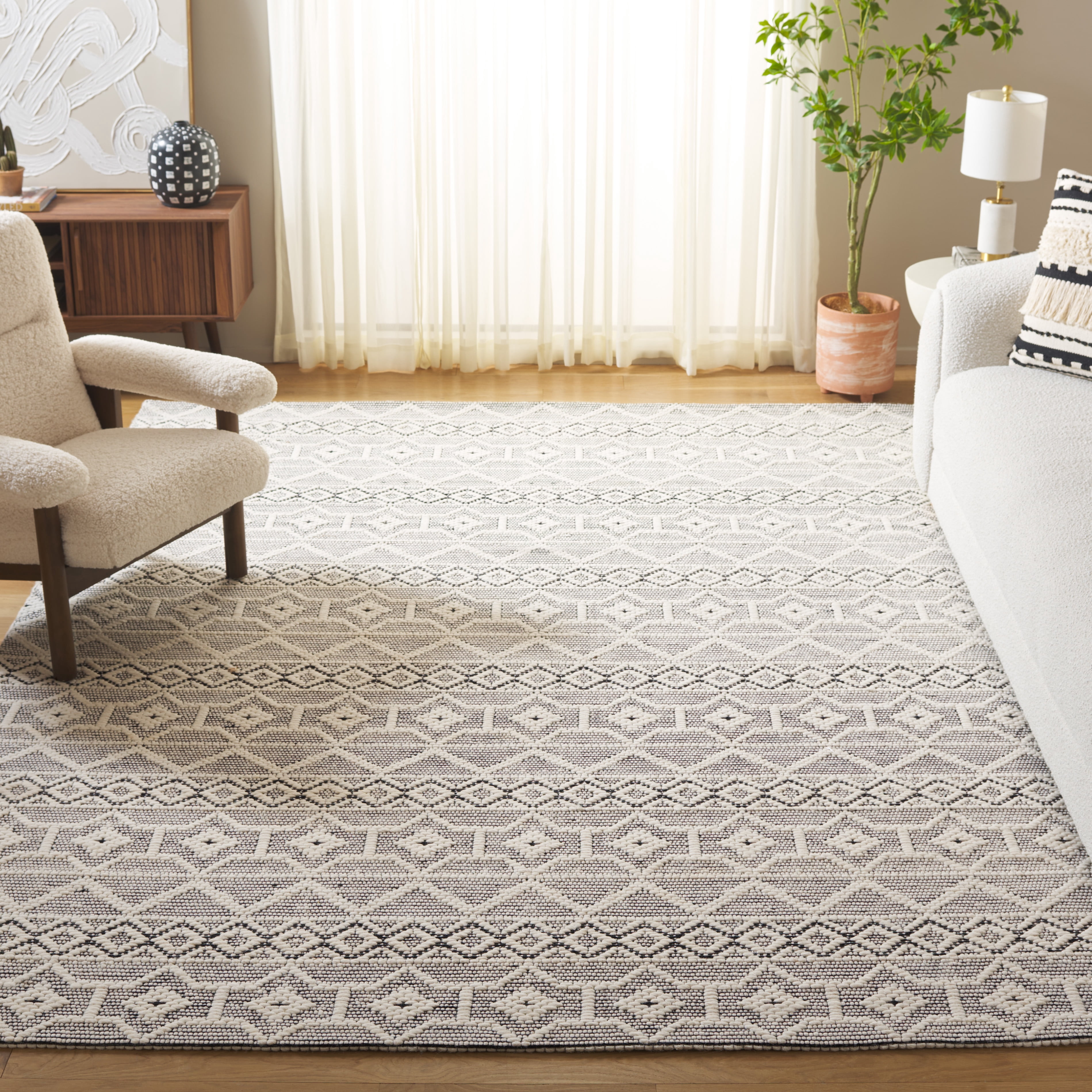 SAFAVIEH Marbella Freddy Southwestern Area Rug, Gray/Ivory, 8' x 10'