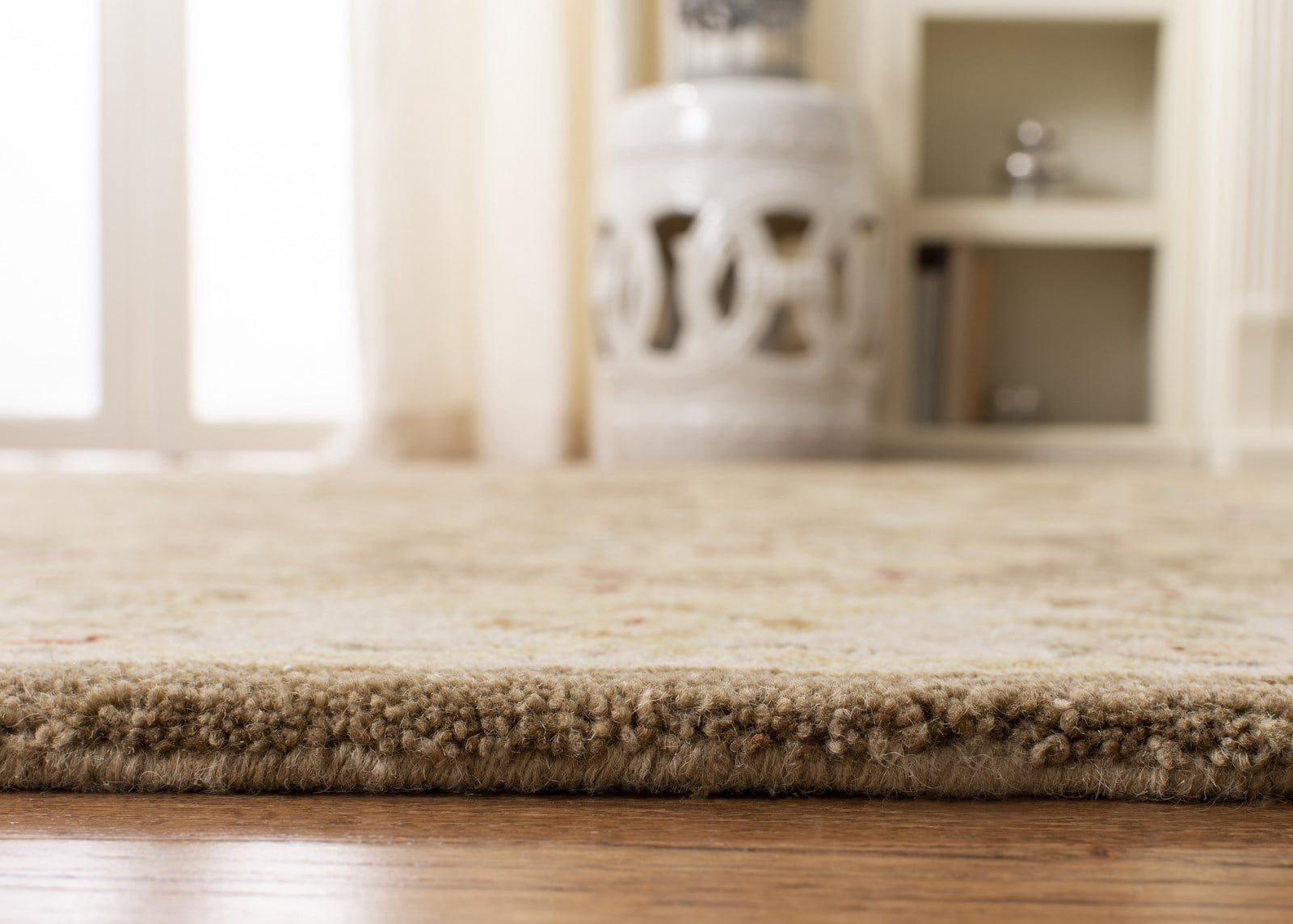 Safavieh Anatolia Tracy Traditional Wool Area Rug or Runner
