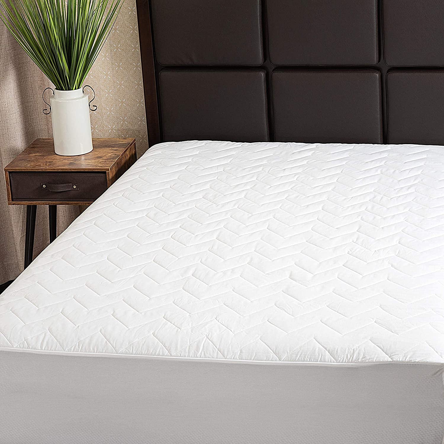 Waterguard RV Short Queen Mattress Protector - Fitted & Quilted Waterproof Topper, Premium 100% Cotton on Top, Breathable Short Queen Mattress Cover (60x75)