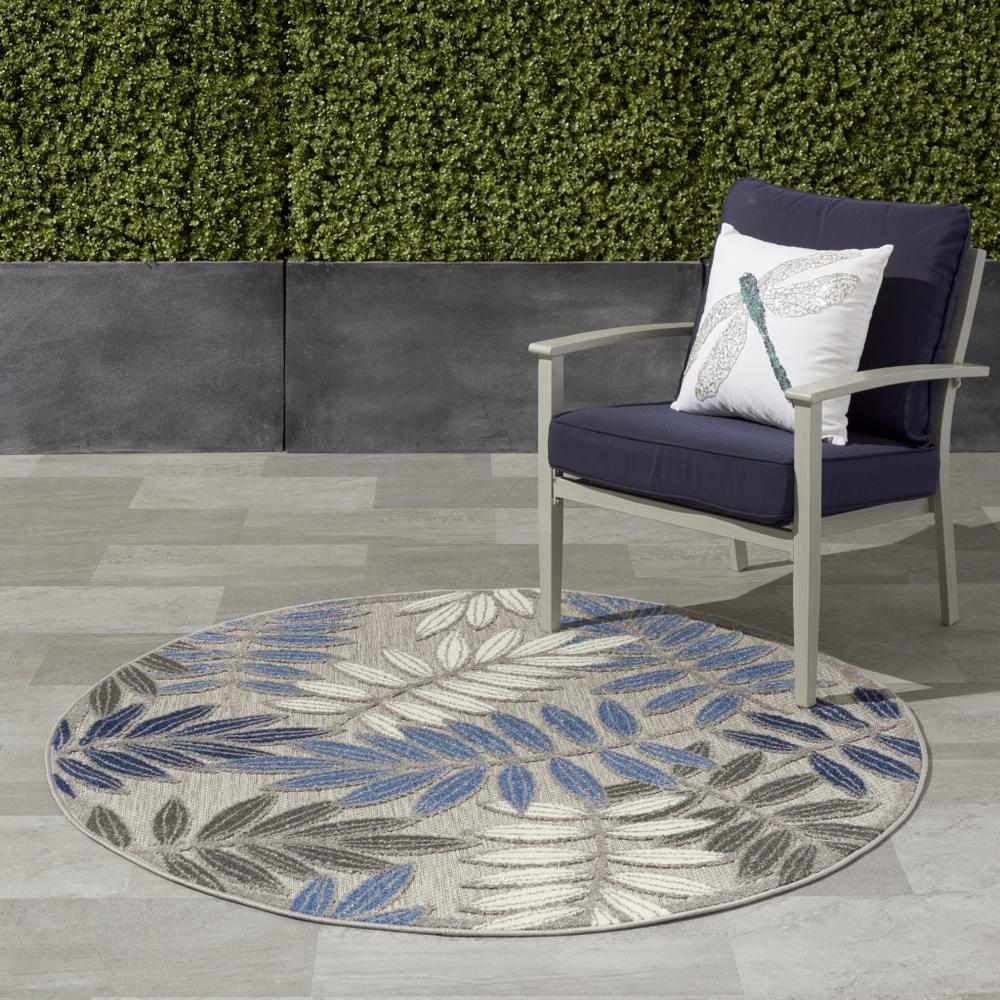 5â€™ Round Gray and Blue Leaves Indoor Outdoor Area Rug