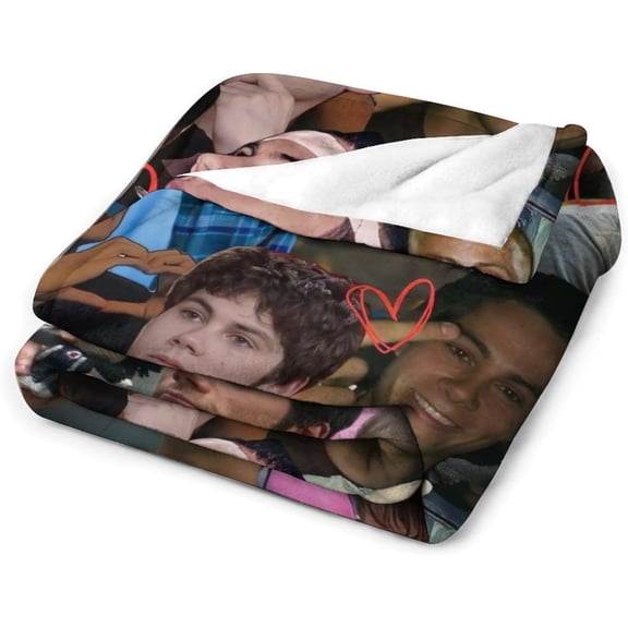 Dylan Rap Star Printed Throw Blanket for Youngsters, Obrien Perfect for Bedrooms, Playrooms and Lounging Spaces30 x40