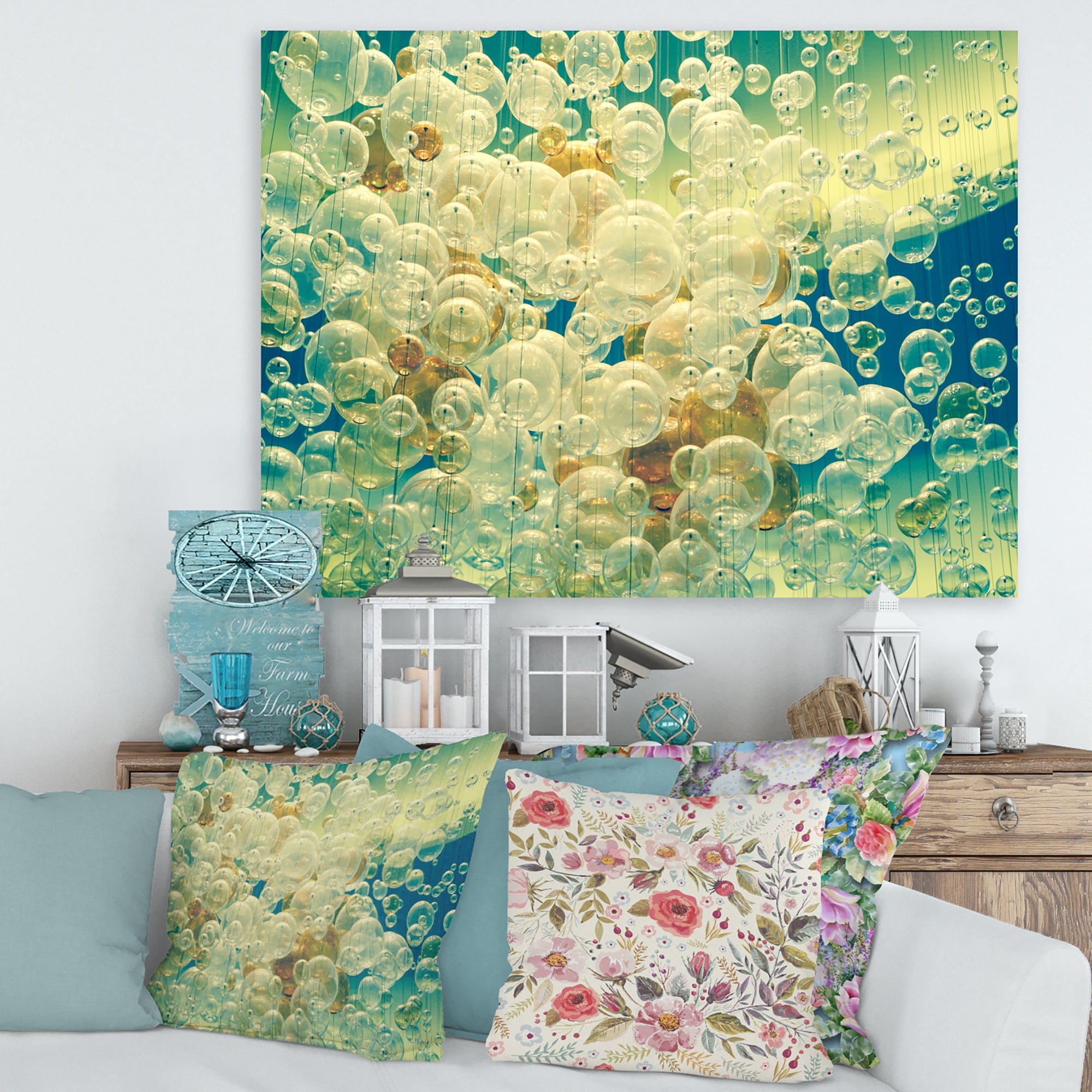 Designart ' Chandelier In The Form of Balls Abstract Art I ' Modern Canvas Wall Art Print