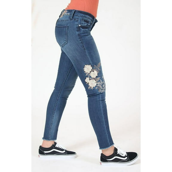 Grace in LA Women's White Floral Embroidered Junior Skinny Fit Stretch Jeans (24)