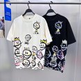 thumbnail image 2 of Camiseta de pareja de moda con dibujo digital de graffiti, holgada, de manga corta, con hombros ligeramente caídos, para hombre, 2 of 5