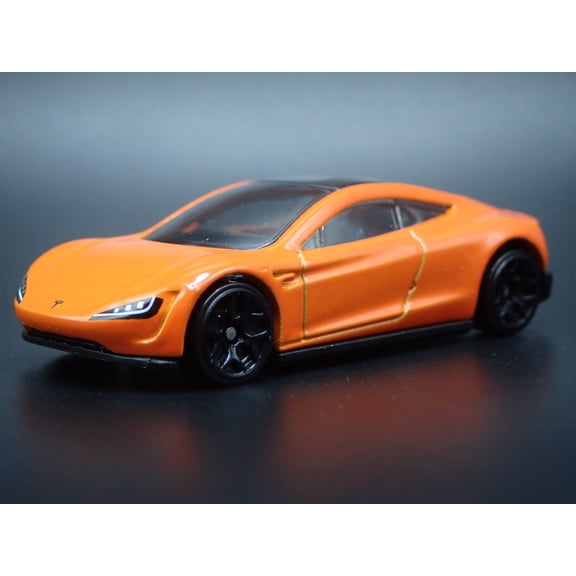 Open Box TESLA ROADSTER ORANGE RARE 1:64 SCALE COLLECTIBLE DIORAMA DIECAST MODEL CAR