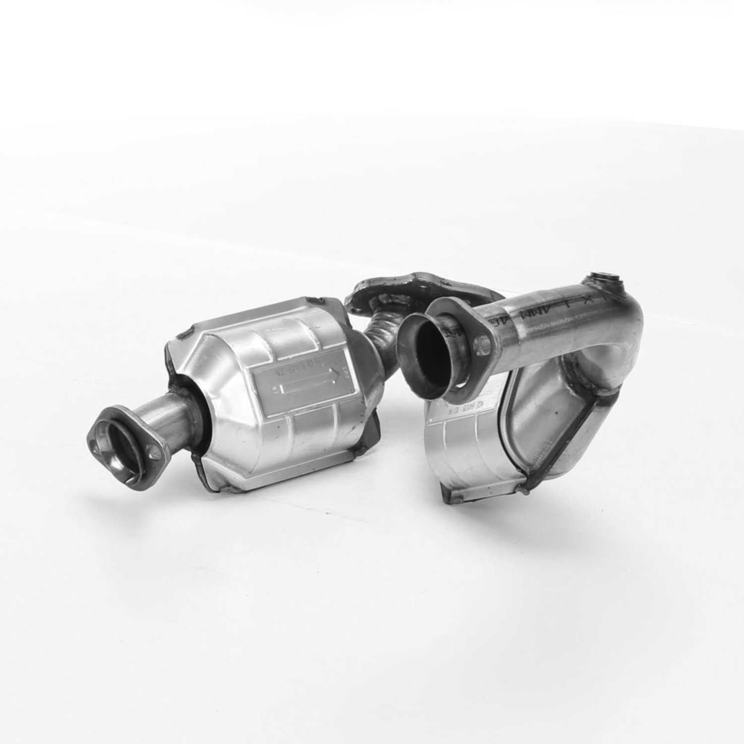 Fits/For Eastern Catalytic Catalytic Converter Direct Fit P/N:30434 Fits select: 2001-2002 FORD RANGER, 2000-2001 FORD EXPLORER