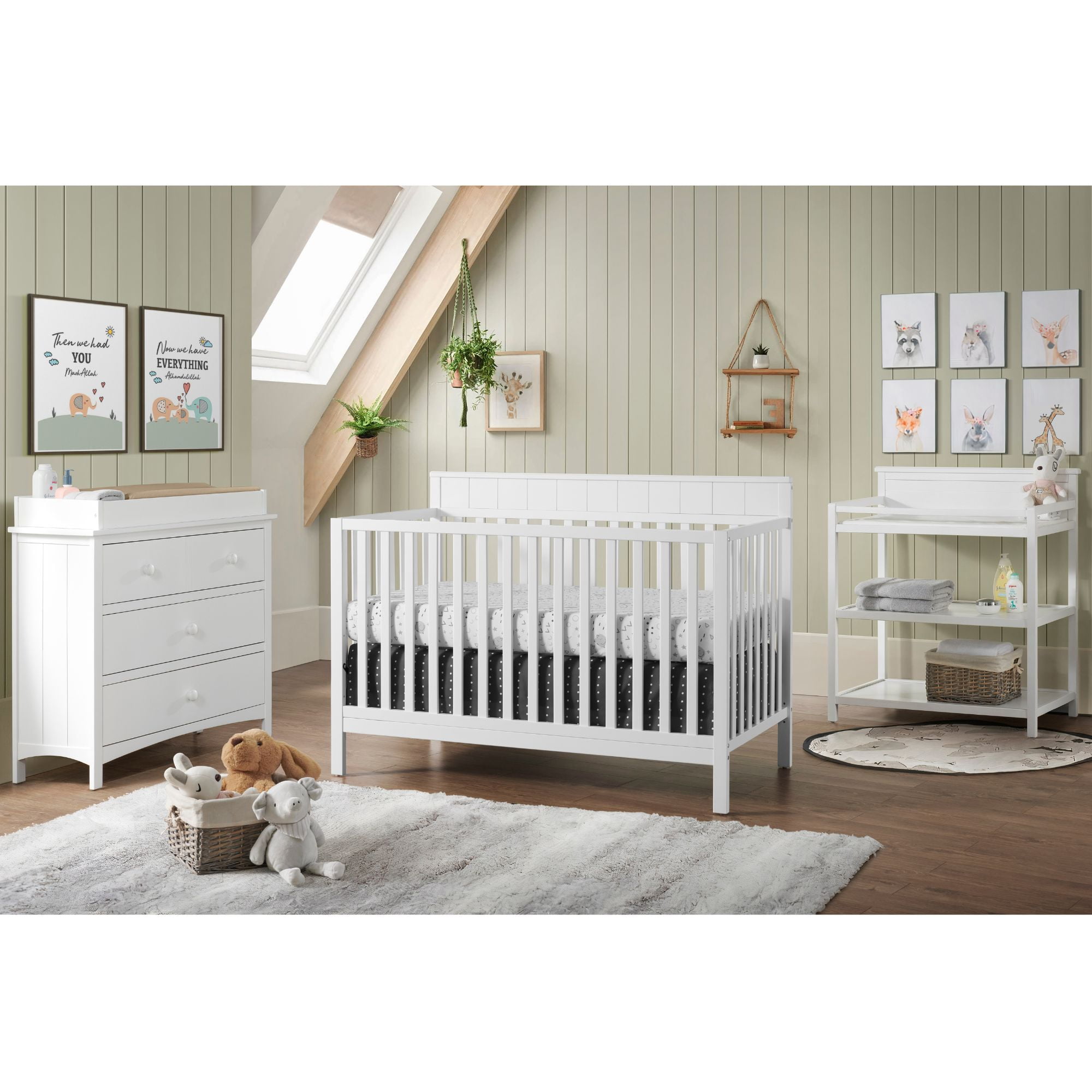 Oxford Baby Logan 4-in-1 Convertible Crib, Snow White, GREENGUARD Gold Certified, Wooden Crib