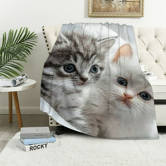 BCIIG Little Cat Plush Blanket Lovely Pet Cats Blanket Cat Lover's Animal Themed Design Throw Blanket for Sofa Couch Bed Room Decor Cute Kitten Print Fuzzy Blanket 40x50in