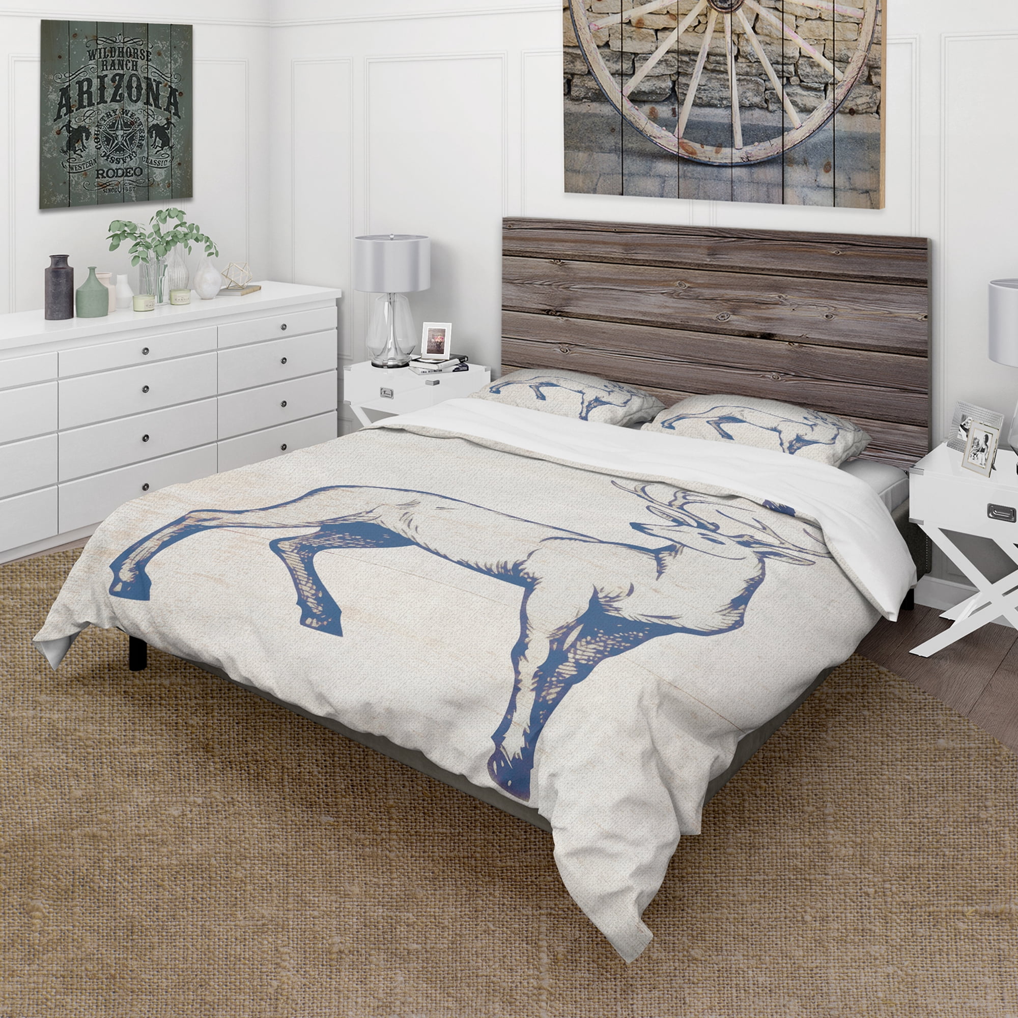 Designart 'Deer Wild and Beautiful X' Farmhouse Duvet Cover Set