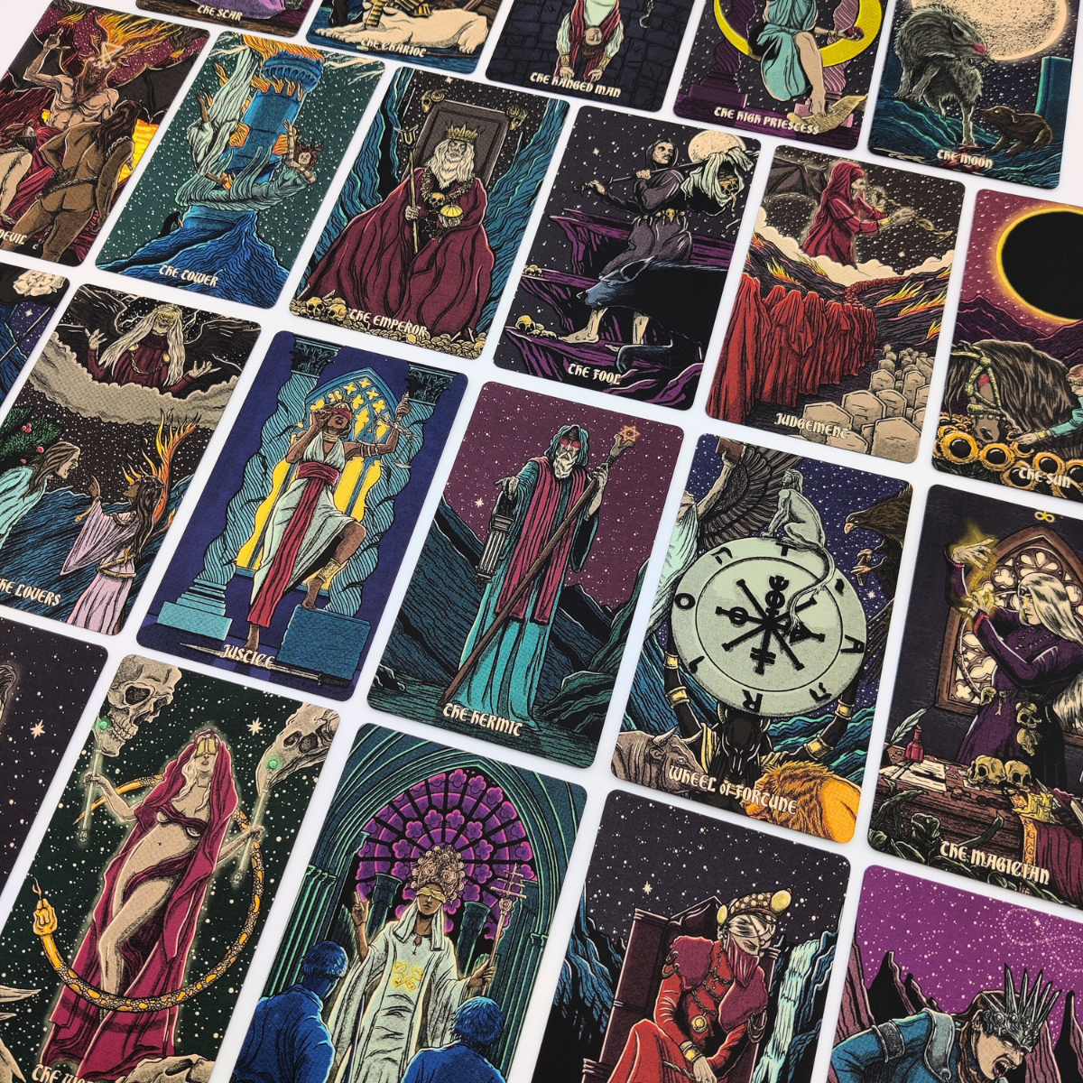 La Muci Dark Reflections Tarot Shadow Work Cards Deck, Unique Art Work with Guide Book for Beginners - A Minimalist Tarot Large Deck, Major and Minor Arcana Full Tarot Deck with 78 Cards