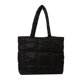 thumbnail image 5 of Bolso de mano de estilo extranjero, sencillo y fresco, de color sólido, para otoño e invierno, nuevo bolso de mano de estilo coreano que combina con todo, para hombro y bajo el brazo, 5 of 5