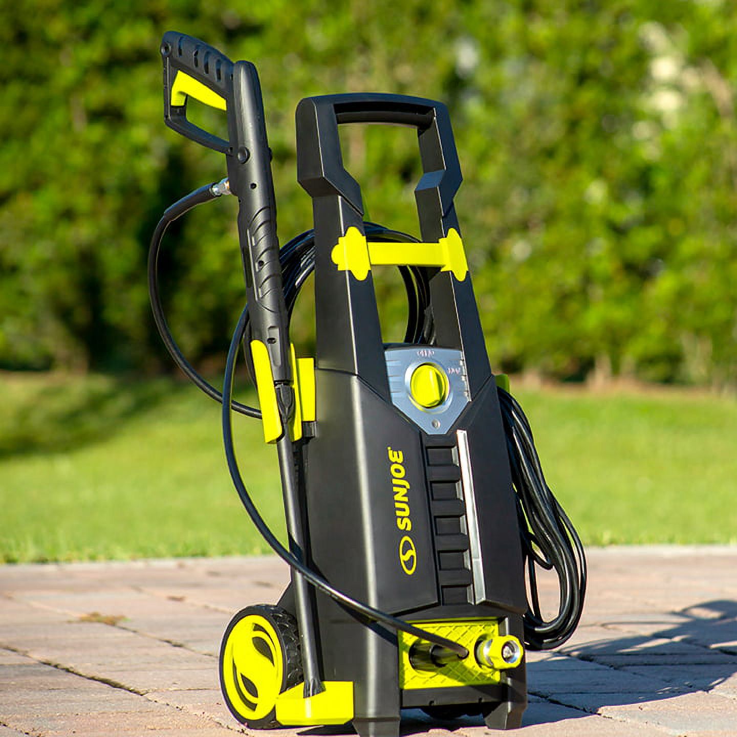 Sun Joe SPX2598-MAX Electric Pressure Washer, Foam Cannon, 2000 PSI Max, 1.6 GPM Max