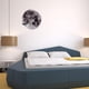 thumbnail image 4 of Vinilo decorativo globo mundo Soledad Calcomanía de Pared Brillo en Oscuridad 3D Gris, 4 of 9