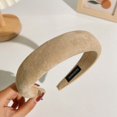 thumbnail image 1 of Diadema marrón de otoño e invierno para mujer, paquete de cabello con calavera alta, banda para el cabello a presión superior que combina con el tocado de horquilla para viajes al aire libre, 1 of 5