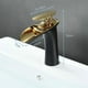 thumbnail image 2 of Grifo para lavabo en cascada dorado y negro, grifo para baño de diseño elegante, grifos de latón para lavabo monomando, agua fría y caliente disponible, 2 of 5