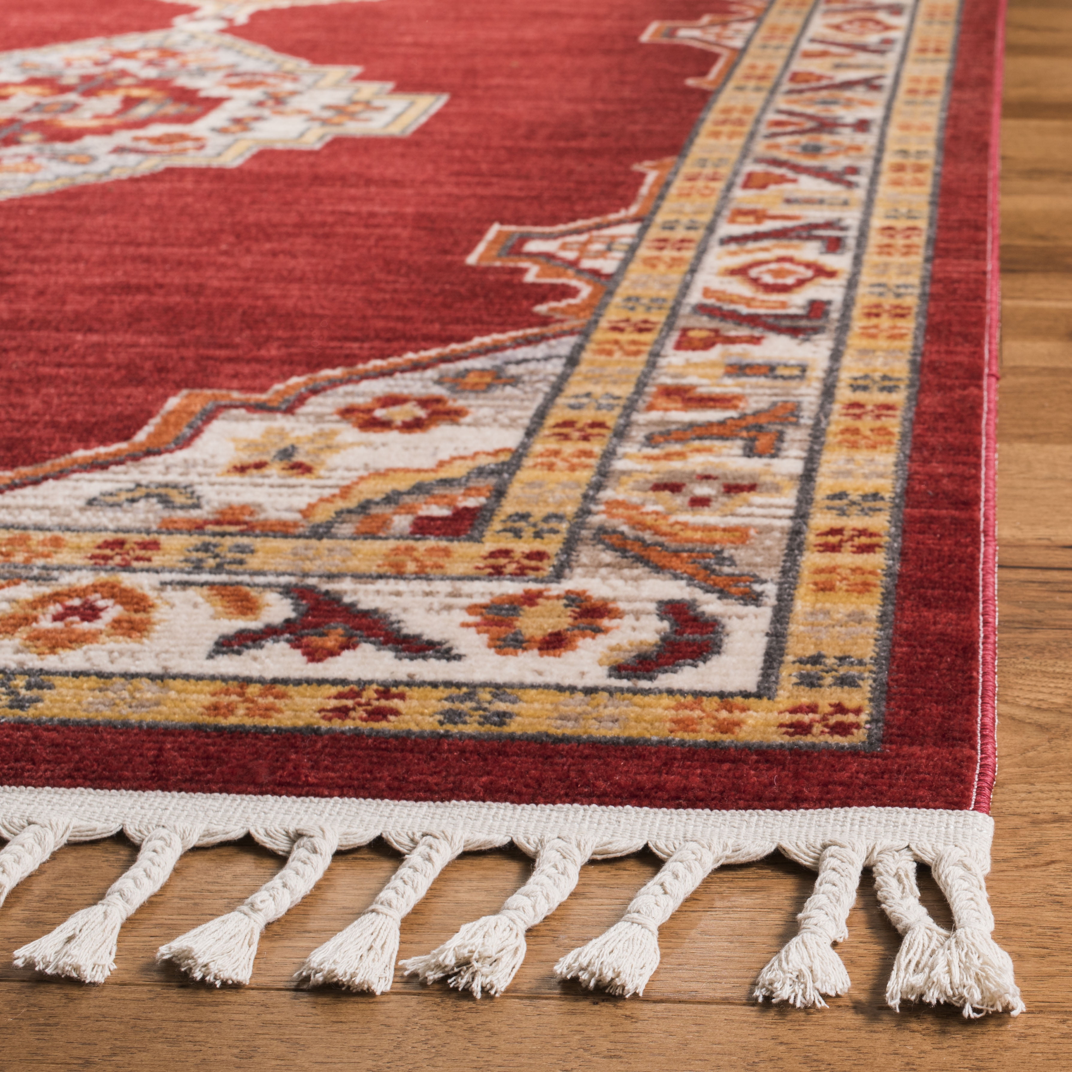Safavieh Farmhouse Arline Southwestern Area Rug, Creme/Red, 3' x 5'