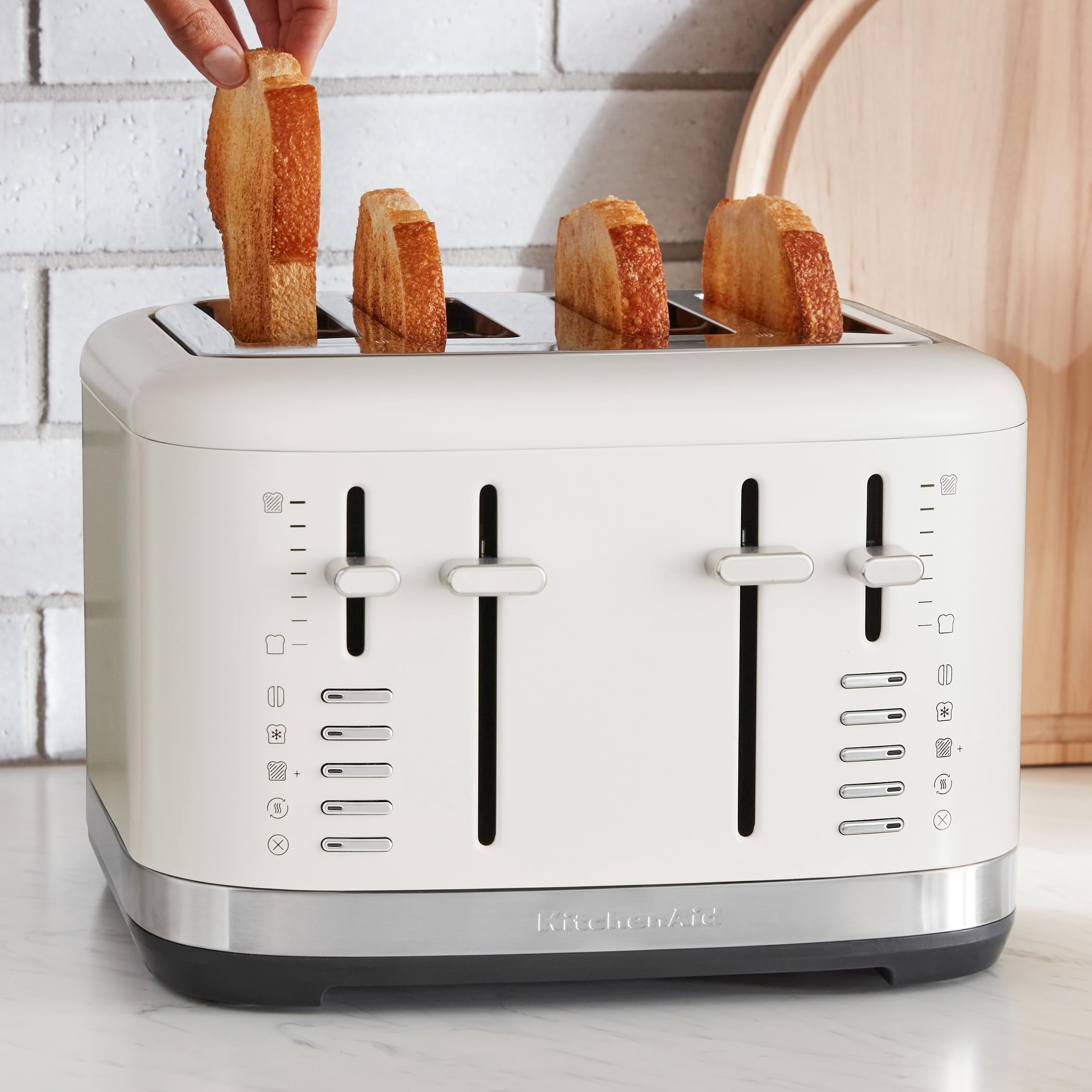 KitchenAid 4 Slice Toaster, KMT4109PL, Porcelain White