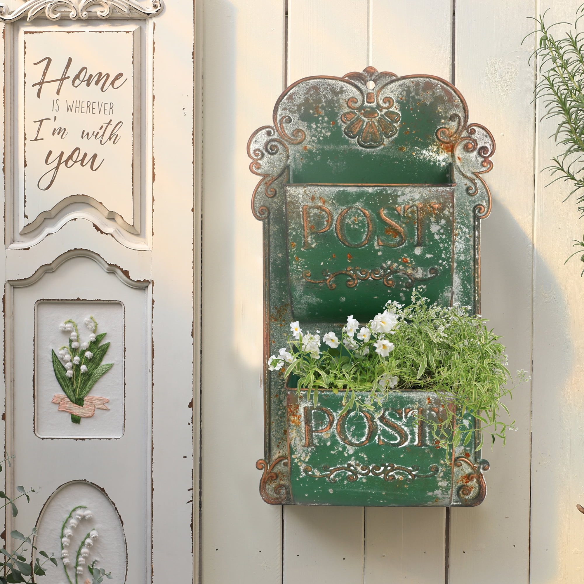 Bigfortune Metal Wall Planter For Outdoor Indoor,Metal Plant Pot Holders,Rustic Wall Hanging Planter,Garden Wall Flower Planters
