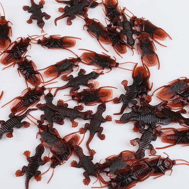 Paquete de 40 cucarachas de plástico falsas para cucarachas, insectos, bromas, para Halloween (marrón)